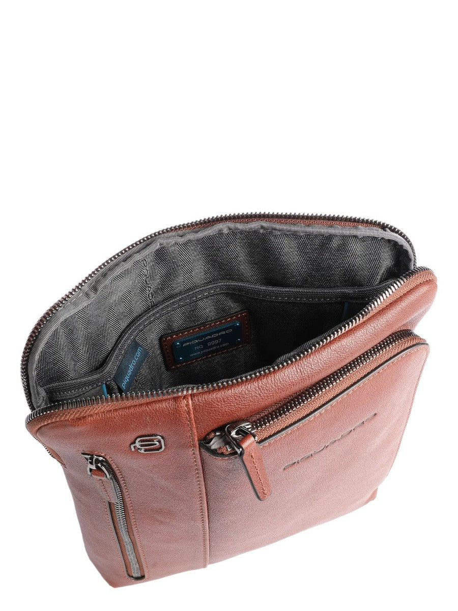 Borsello in Pelle con Due Tasche Frontali con Zip-Piquadro-Tracolle & messenger-Vittorio Citro Boutique